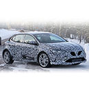 Renault Megane RS вышел на зимние тесты