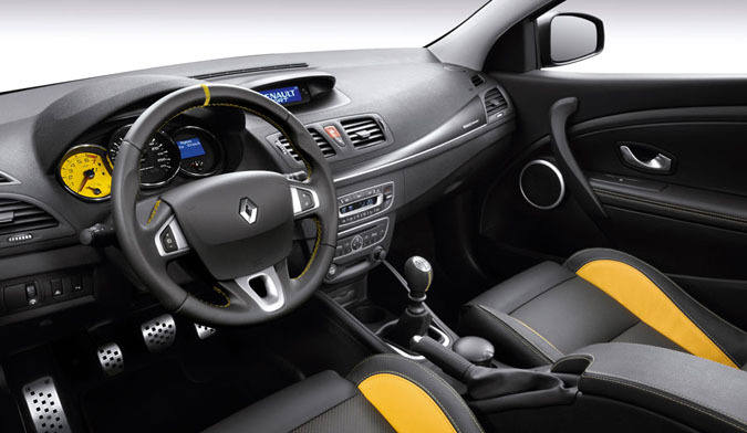 Фото Renault  2022